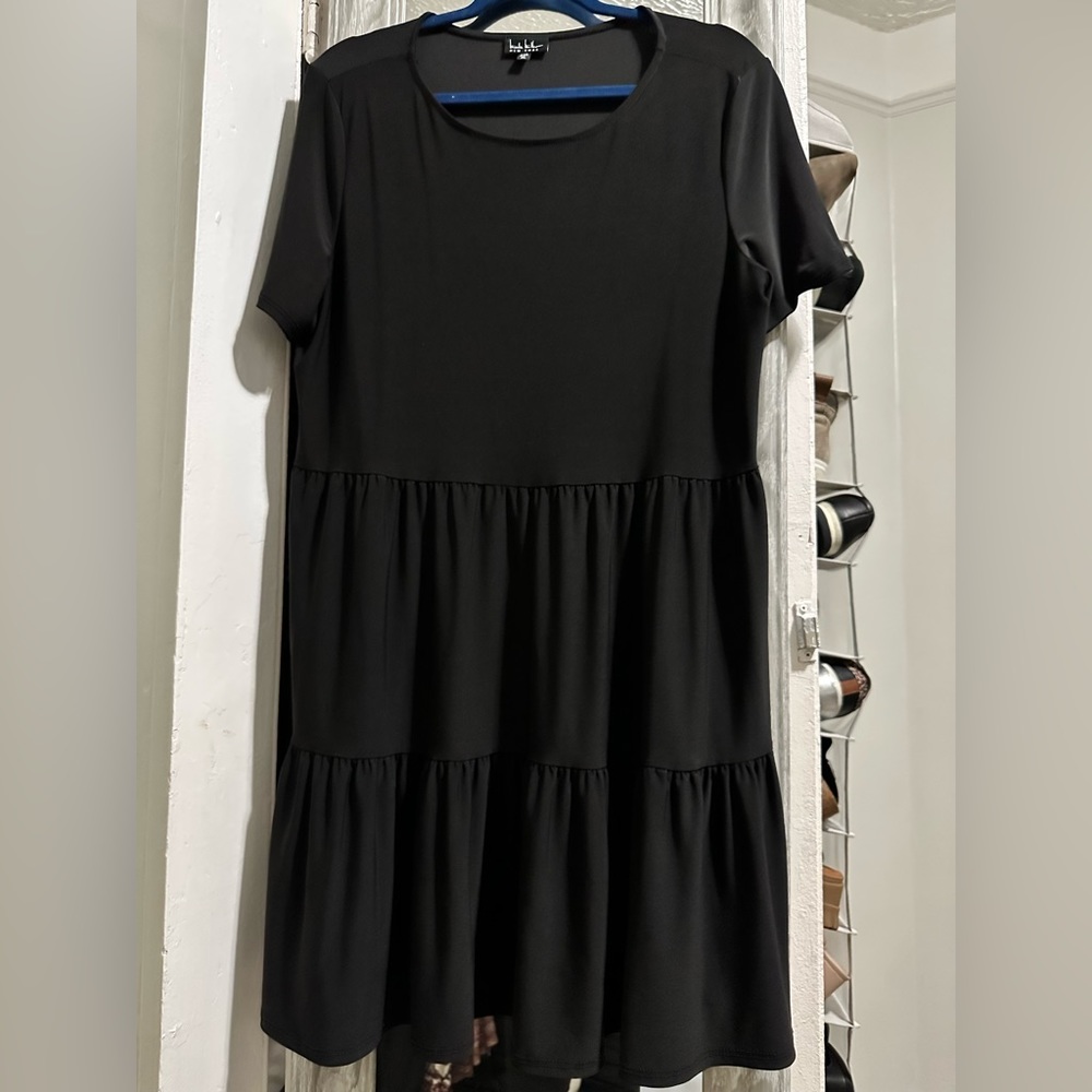 Nicole Miller Black Midi Dress